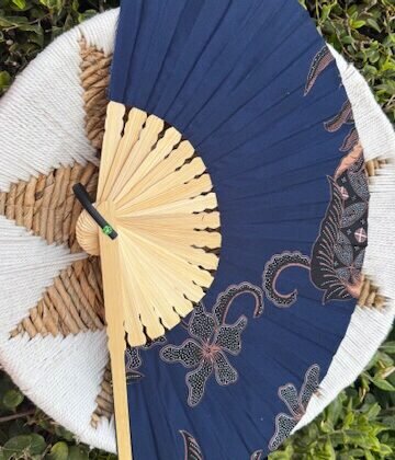 Abanico Azul y Beige