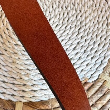 Correa Marron lisa